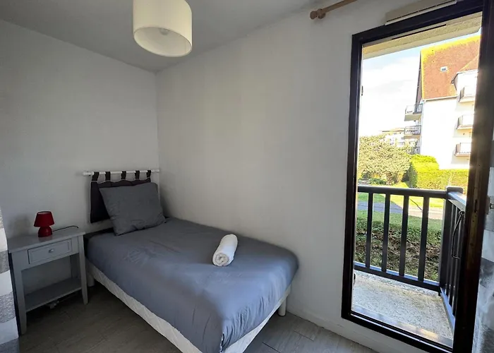 Modern With Direct Access 公寓 *